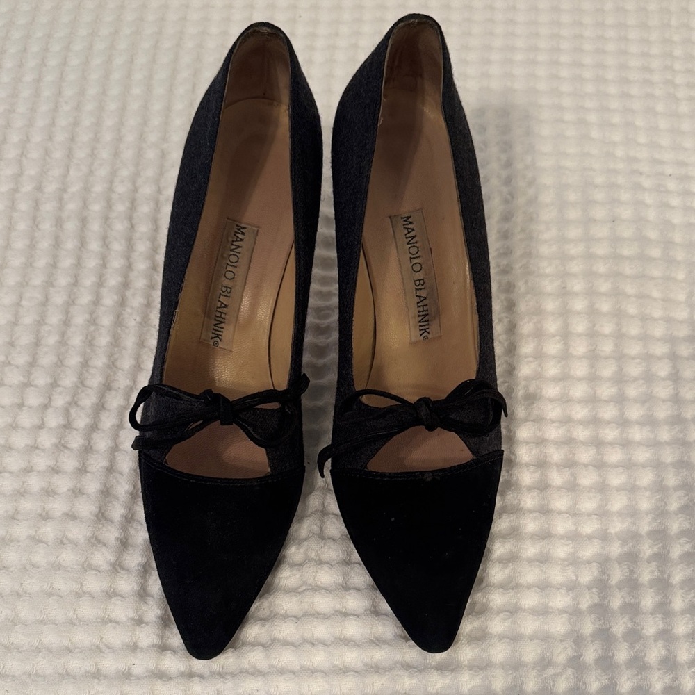 Manolo Blahnik Classic Black Suede and Gray Felt Heels.